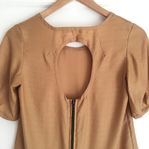 Made in Vancouver cutout back top, sz XS - Picture 4 of 5